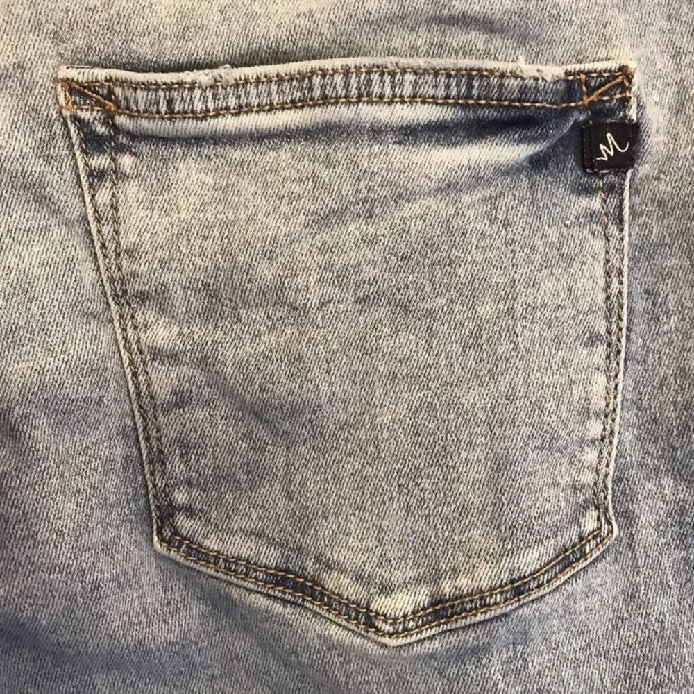 Maurice’s High Rise Light Wash Skinny Jeans Size Large - Picture 6 of 9